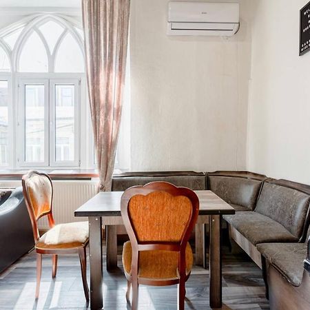 Central Location King Size Bed Tiflis Exterior foto