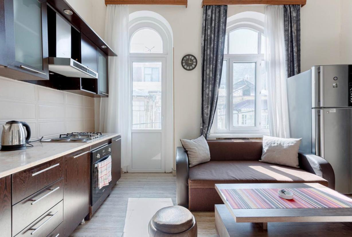 Central Location King Size Bed Tiflis Exterior foto